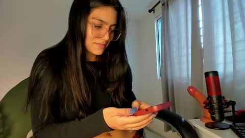   Follow me  Pvt and c2c is on  online show from 04/18/26, 08:09