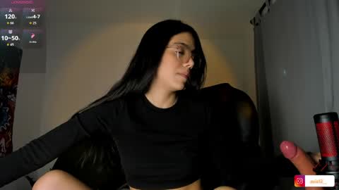   Follow me  Pvt and c2c is on  online show from 04/24/26, 03:53