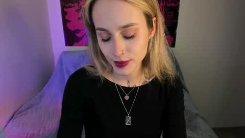 Aviva online show from 04/21/26, 06:34