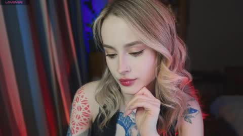 Aviva online show from 04/28/26, 08:03