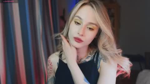 Snapshot of aviva_faith chatting on 05/01/26, 07:07 Aviva online show from 05/01/26, 07:07