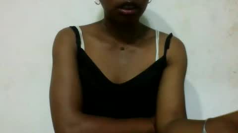 Snapshot of avontsoaldy chatting on 10/18/25, 06:05 avontsoaldy online show from 10/18/25, 06:05