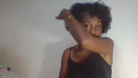 Snapshot of avotraina chatting on 02/18/26, 03:24 avotraina online show from 02/18/26, 03:24