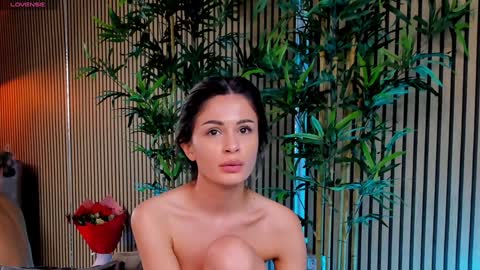 Snapshot of avrillcyrux chatting on 01/20/25, 10:40 AVRILL CYRUX online show from 01/20/25, 10:40