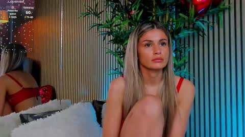 Snapshot of avrillcyrux chatting on 02/17/25, 02:15 AVRILL CYRUX online show from 02/17/25, 02:15