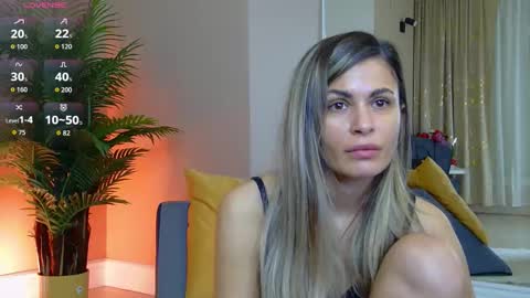 AVRILL CYRUX online show from 03/03/26, 07:36