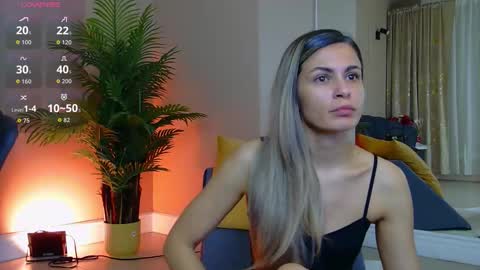 AVRILL CYRUX online show from 03/05/26, 07:48