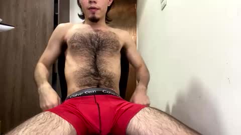 Snapshot of aw0052 chatting on 11/25/25, 10:10 AndrewXxl independent online show from 11/25/25, 10:10