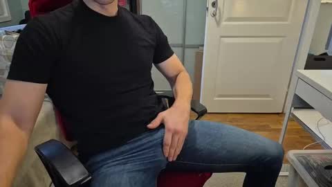 A online show from 10/08/25, 10:02