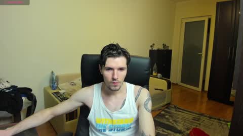 Snapshot of awesome_justin chatting on 01/07/25, 08:42 Justin online show from 01/07/25, 08:42