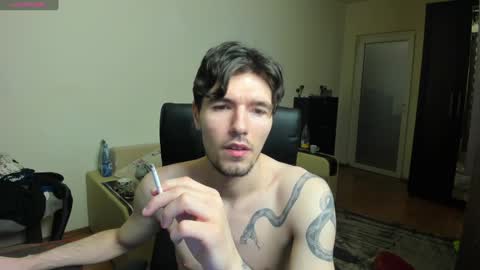 Snapshot of awesome_justin chatting on 01/08/25, 04:44 Justin online show from 01/08/25, 04:44