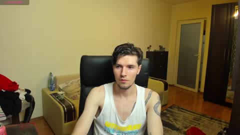 Snapshot of awesome_justin chatting on 01/14/25, 12:54 Justin online show from 01/14/25, 12:54