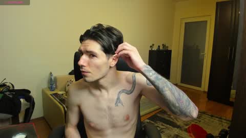 Snapshot of awesome_justin chatting on 01/30/25, 11:33 Justin online show from 01/30/25, 11:33