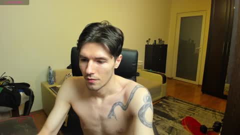 Snapshot of awesome_justin chatting on 01/30/25, 07:59 Justin online show from 01/30/25, 07:59