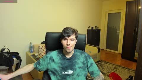 Snapshot of awesome_justin chatting on 02/03/25, 06:17 Justin online show from 02/03/25, 06:17