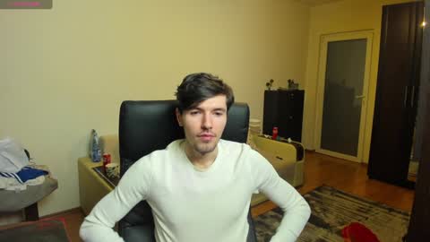 Snapshot of awesome_justin chatting on 02/05/25, 12:49 Justin online show from 02/05/25, 12:49