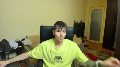 Snapshot of awesome_justin chatting on 09/11/25, 08:20 Justin online show from 09/11/25, 08:20