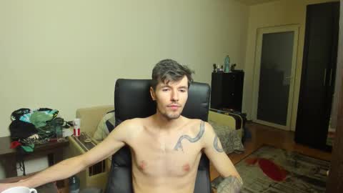 Snapshot of awesome_justin chatting on 09/22/25, 03:58 Justin online show from 09/22/25, 03:58