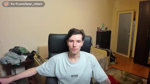 Snapshot of awesome_justin chatting on 10/30/25, 04:52 Justin online show from 10/30/25, 04:52