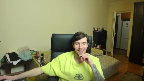 Snapshot of awesome_justin chatting on 11/29/25, 12:46 Justin online show from 11/29/25, 12:46