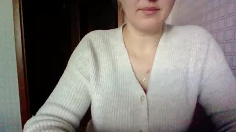 awesomeladyy online show from 02/14/26, 09:17