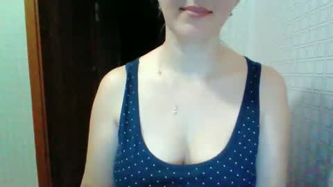 awesomeladyy online show from 03/04/26, 08:26