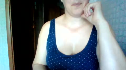 Snapshot of awesomeladyy chatting on 07/15/26, 08:52 awesomeladyy online show from 07/15/26, 08:52