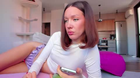 Awgustina online show from 02/01/26, 09:41