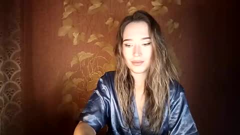 Snapshot of awora_wolf chatting on 10/18/25, 07:58 Awora Wolf online show from 10/18/25, 07:58