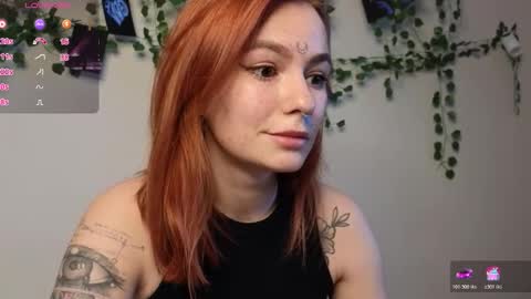 Tris online show from 11/30/25, 03:21