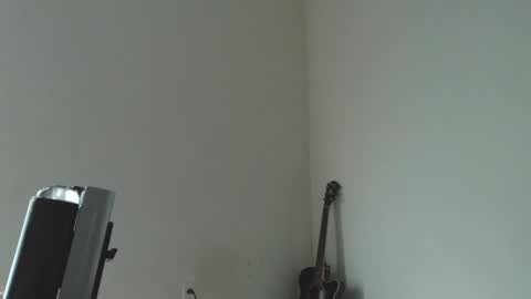 Snapshot of awwdi1 chatting on 01/24/25, 05:11 Edward Skellington online show from 01/24/25, 05:11