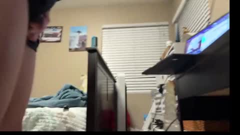 Snapshot of axel101101 chatting on 02/01/25, 01:51 Axel Palacios online show from 02/01/25, 01:51