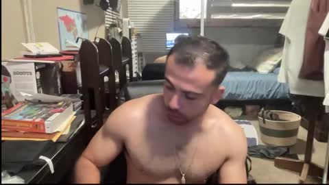 Snapshot of axel101101 chatting on 07/13/26, 08:17 Axel Palacios online show from 07/13/26, 08:17