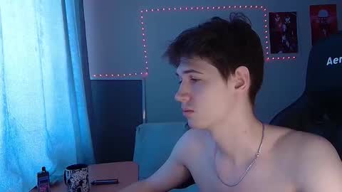 Snapshot of axel_0ne chatting on 02/13/26, 08:10 axel_0ne online show from 02/13/26, 08:10