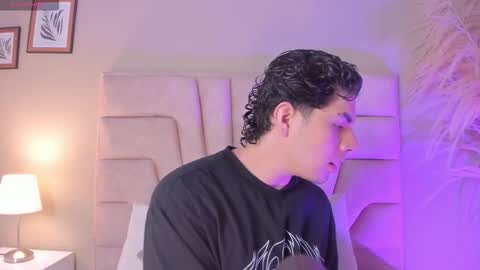 Snapshot of axel_creed chatting on 02/09/26, 11:14 Yooung King online show from 02/09/26, 11:14