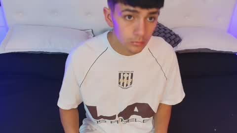 axel_draven online show from 09/16/25, 11:11