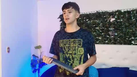 axel_draven online show from 10/21/25, 10:49