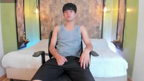 Snapshot of axel_draven chatting on 05/14/26, 11:06 axel_draven online show from 05/14/26, 11:06