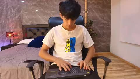 Snapshot of axel_draven chatting on 05/28/26, 11:07 axel_draven online show from 05/28/26, 11:07