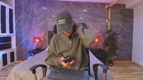 Snapshot of axel_draven chatting on 06/24/26, 12:37 axel_draven online show from 06/24/26, 12:37