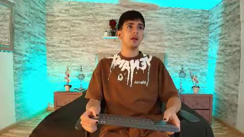 Snapshot of axel_draven chatting on 06/29/26, 12:16 axel_draven online show from 06/29/26, 12:16