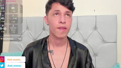 Axel Evanss online show from 02/01/25, 04:11