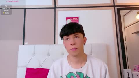 Axel Evanss online show from 04/13/26, 01:05