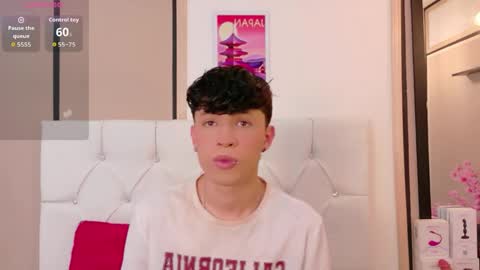 Axel Evanss online show from 04/15/26, 12:23