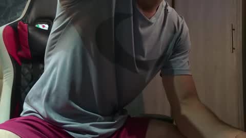 Axel Fairchaild online show from 12/02/25, 12:43