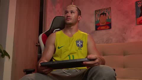 Axel Fairchaild online show from 02/15/26, 01:20