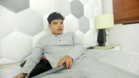 Snapshot of axel_forte chatting on 02/21/26, 01:01 Axel Forte online show from 02/21/26, 01:01