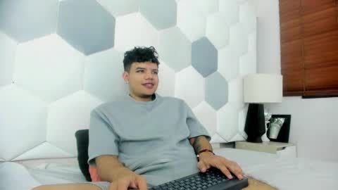 Axel Forte online show from 04/10/26, 02:00