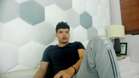 Axel Forte online show from 04/17/26, 01:47