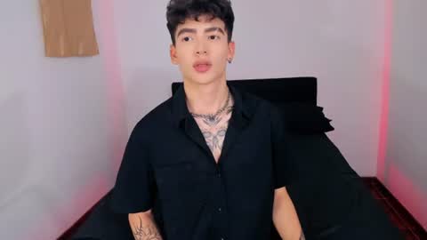 Axel online show from 07/27/26, 10:39